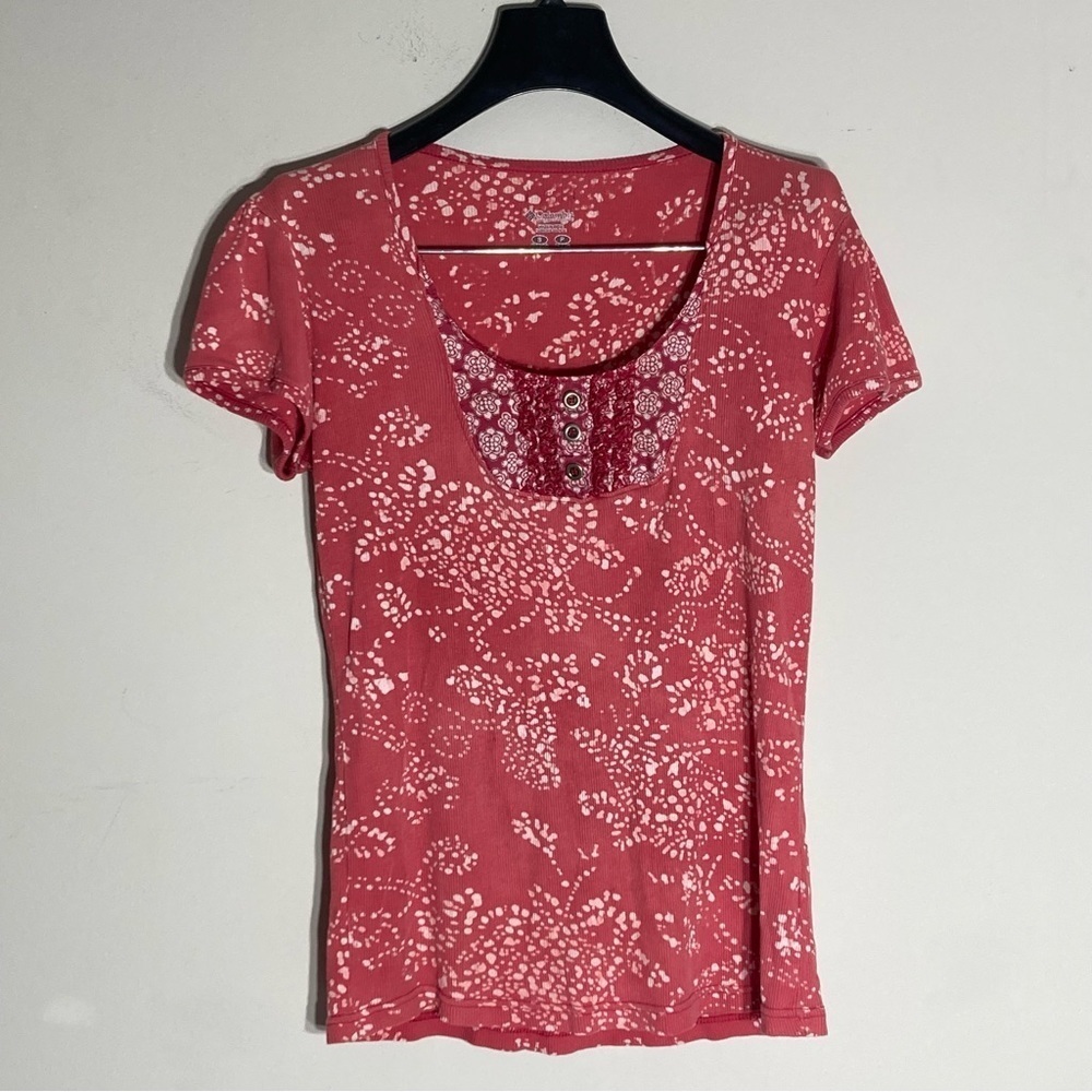 COLUMBIA | Pink and White Scoop Neck T-Shirt